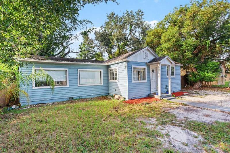 2 bedroom Single Family Residence at 919 E Bougainvillea Ave, Castle Heights Map, Tampa — photo 3
