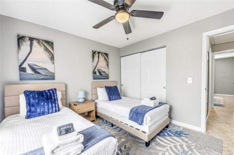 2744 Hidden Lake Boulevard #C, Sarasota FL - photo 19 of 29