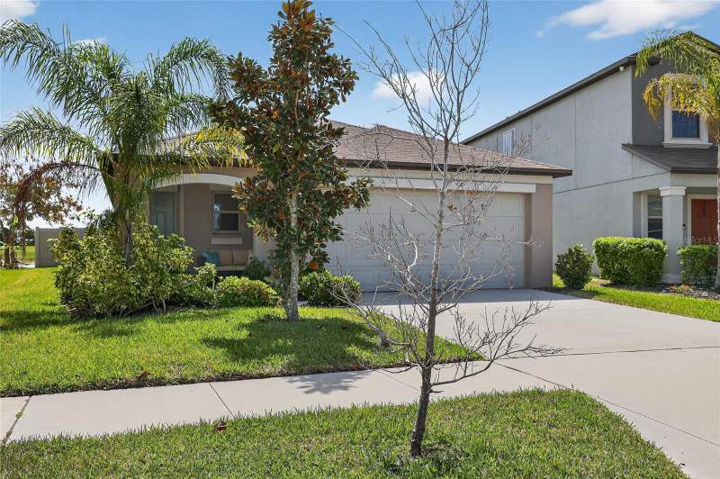 3 bedroom Single Family Residence at 14441 Touch Gold Lane, Belmont South Ph 2E, Sun City Center — photo 4