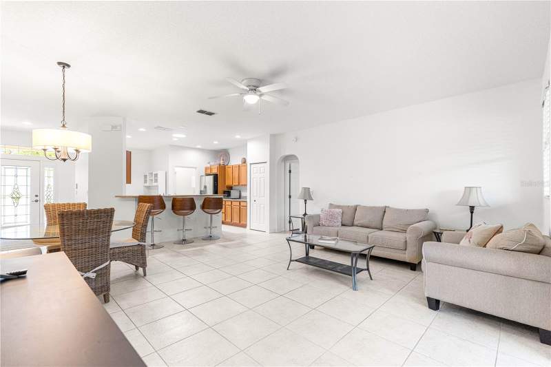 3 bedroom Single Family Residence at 9317 SW 94th Loop, On Top Of The World-Windsor, Ocala — photo 5