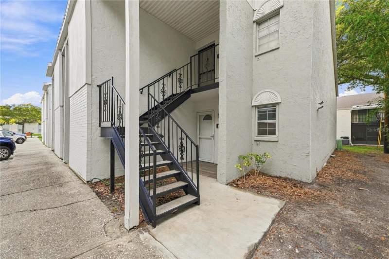 2 bedroom Condominium at 3807 N Oak Drive #D41, Fairoaks North A Condo, Tampa — photo 5