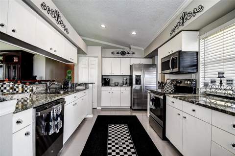 18624 Grand Club Drive, Hudson FL - photo 13 of 47