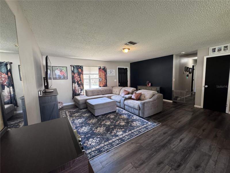 3 bedroom Single Family Residence at 24 Sapphire Way, Silver Spgs Shores Un #43, Ocala — photo 4