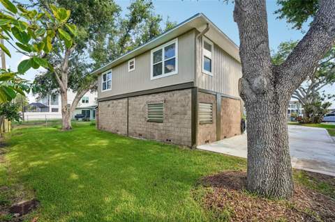 300 90th Avenue, St Petersburg FL - photo 6 of 64