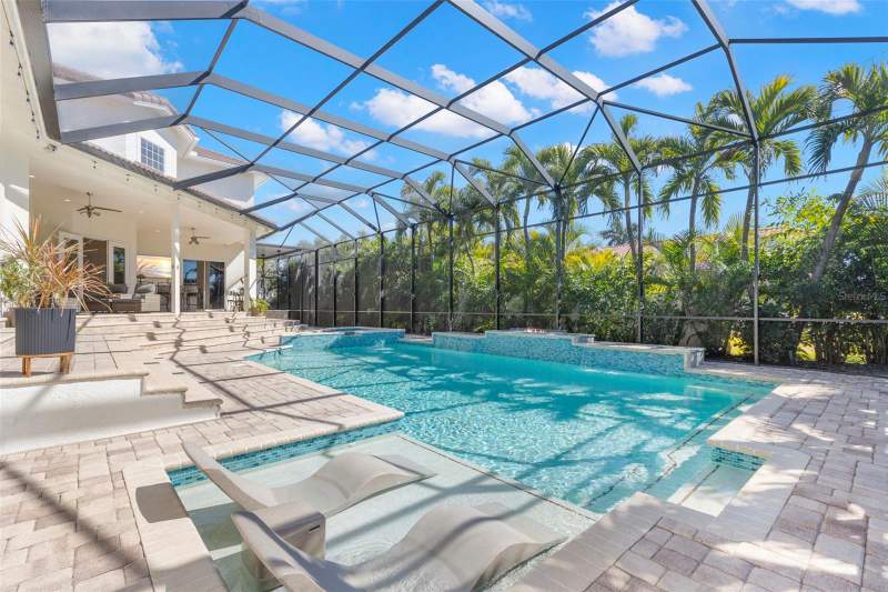 4 bedroom Single Family Residence at 5264 61st Avenue, Bayway Isles Unit 2 Rep, St Petersburg — photo 2