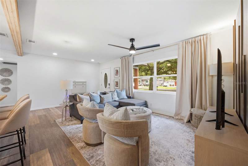 3 bedroom Single Family Residence at 8719 N Temple Avenue, Temple Terraces, Tampa — photo 4