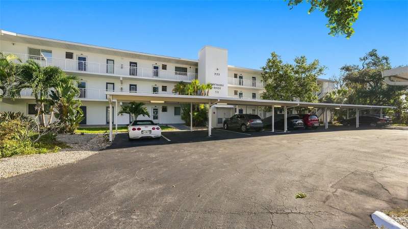 2 bedroom Condominium at 777 John Ringling Boulevard #2, Sarasota Harbor East, Sarasota — photo 5