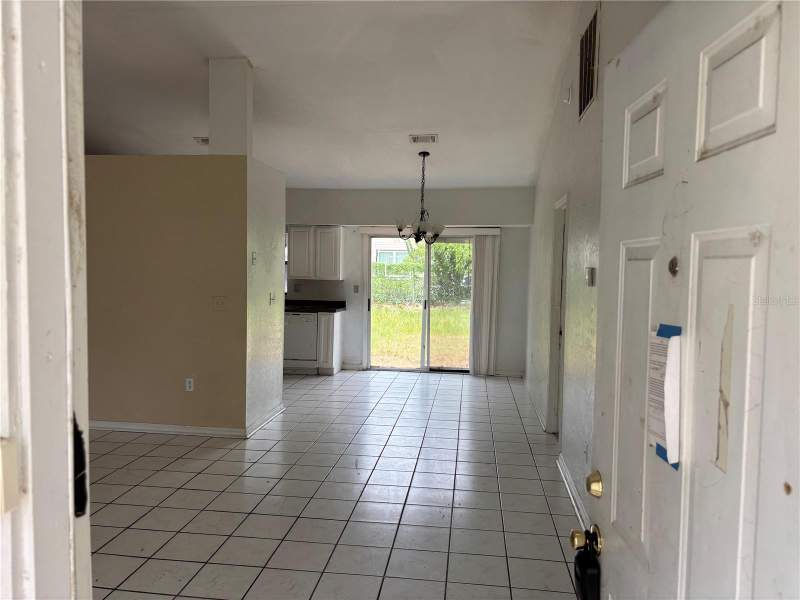 3 bedroom Single Family Residence at 833 OGLETHORPE COURT, POINCIANA VILLAGE 2 NBHD 1, KISSIMMEE — photo 4