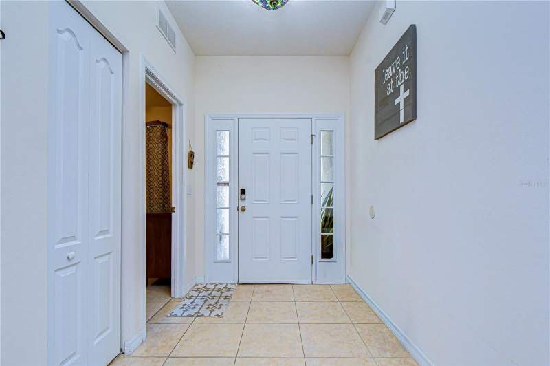 4 bedroom Single Family Residence at 6252 Twin Bridges Drive, Greens At Hidden Creek, Zephyrhills — photo 4