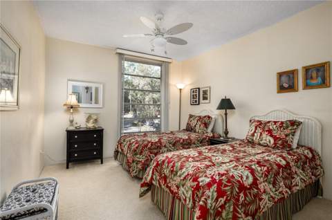 1717 NW 23rd Avenue #2E, Gainesville FL - photo 18 of 46
