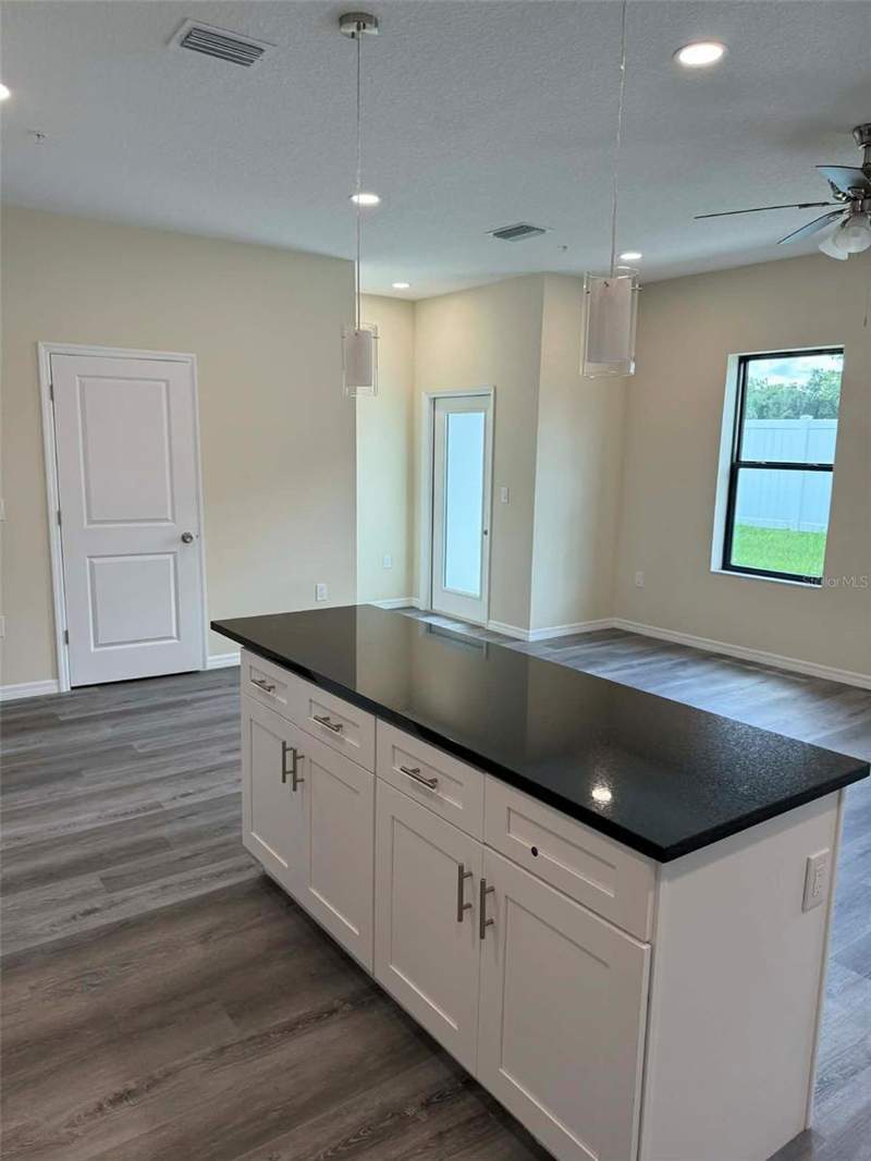 3 bedroom Townhouse at 4346 Cambio Gardens Court, Gardens At Diana North, Tampa — photo 5