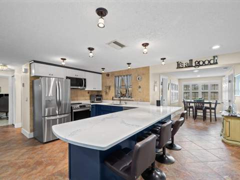 13521 Veronica Drive, Hudson FL - photo 7 of 58