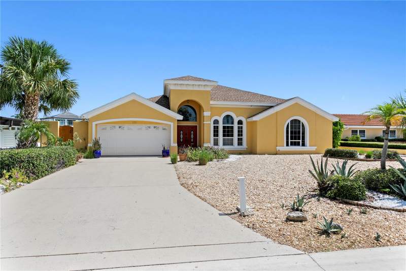 3 bedroom Single Family Residence at 115 Aleta Drive, Bellevue Estates Island 3rd Add, Belleair Beach — photo 3