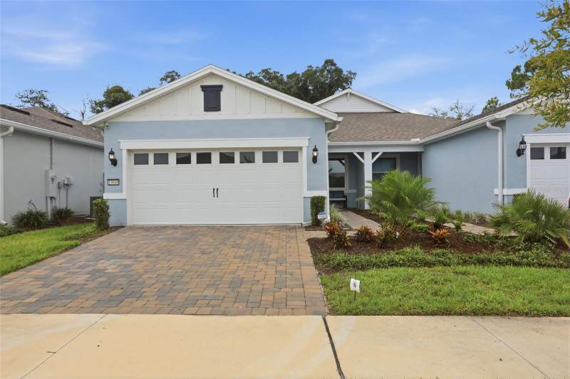 13640 SPLASHING ISLA DRIVE home for sale in Del Webb Oasis