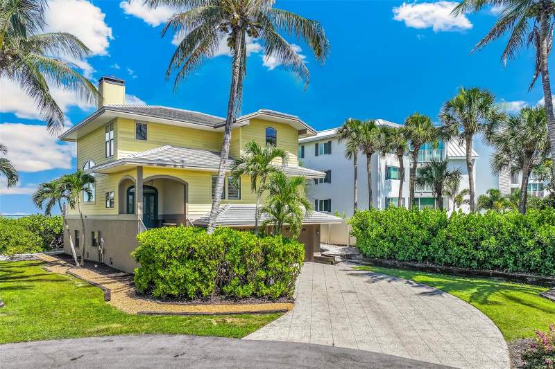 3 bedroom Single Family Residence at 16776 Grande Quay Drive, Grande Quay 02, Boca Grande — photo 2