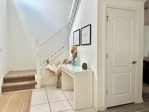8026 Carriage Pointe Drive, Gibsonton FL - photo 8 of 70