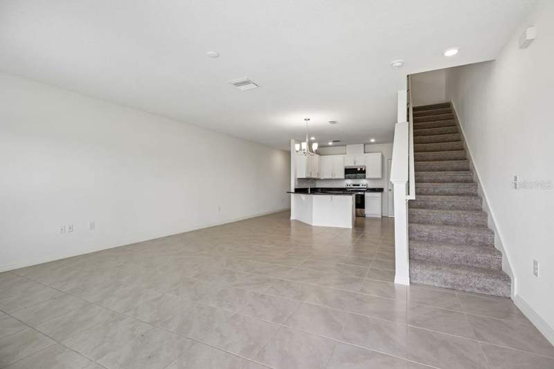 3 bedroom Townhouse at 382 Sequoia Drive, Reserve At Forest Lake, Lake Wales — photo 2