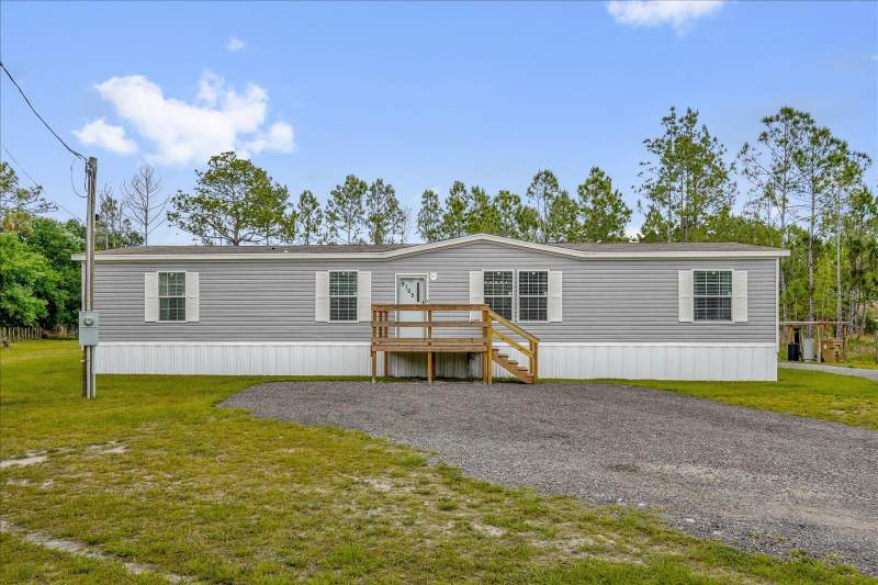 4 bedroom Manufactured Home at 9165 LUNA DRIVE, CANAVERAL ACRES 1, ST CLOUD — photo 2