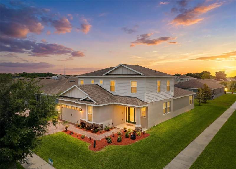 5 bedroom Single Family Residence at 536 AFFIRMED WAY, CHAMPIONS RESERVE PH 2B, DAVENPORT — photo 1