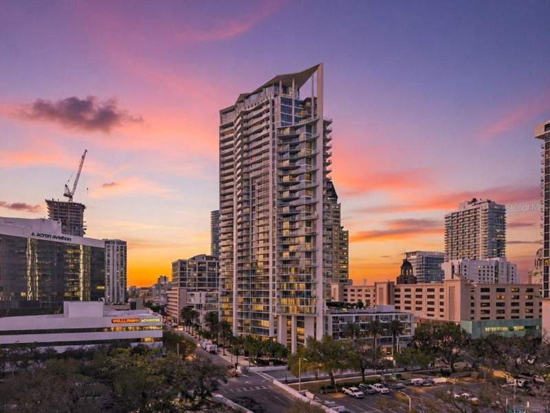 175 1ST STREET #1801 home for sale in Signature Place Condo