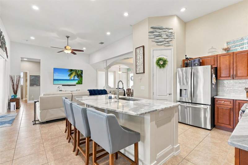 3 bedroom Single Family Residence at 13662 Begonia Circle, Port Charlotte Sec 078, Port Charlotte — photo 2