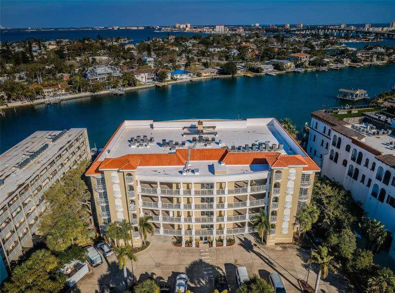 3 bedroom Condominium at 3805 GULF BOULEVARD #504, BELLA MARGUERITE CONDO, ST PETE BEACH — photo 3