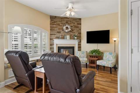 6522 Sand Shore Lane, New Port Richey FL - photo 10 of 47
