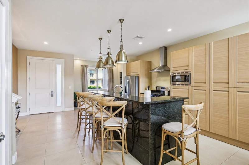 4 bedroom Townhouse at 3191 Brasilia Avenue, Magic Village Rep, Kissimmee — photo 3