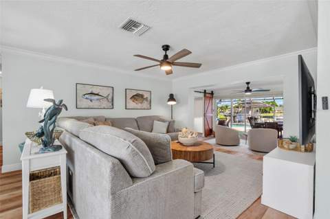 924 Arlington Road, Palmetto FL - photo 8 of 62