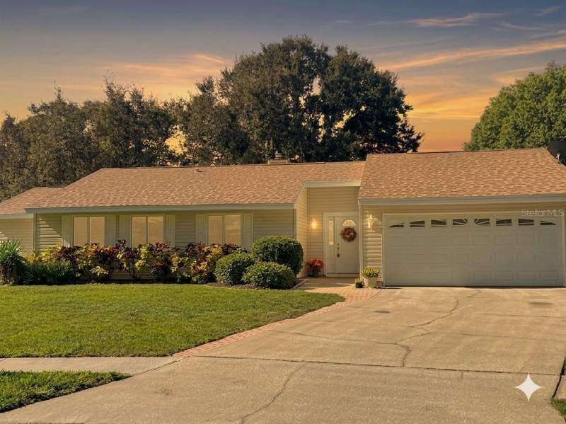 373 FOXCROFT DRIVE home for sale in Hammocks