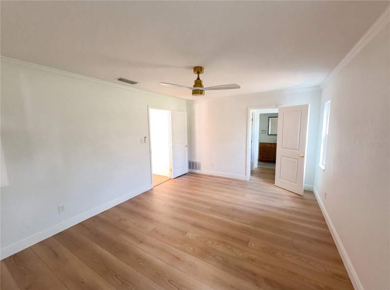 4 bedroom Single Family Residence at 51 OAKLEIGH LANE, OAKLEIGH THIRD ADD, MAITLAND — photo 4