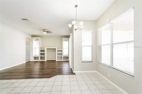 4320 Balington Drive, Valrico FL - photo 10 of 40