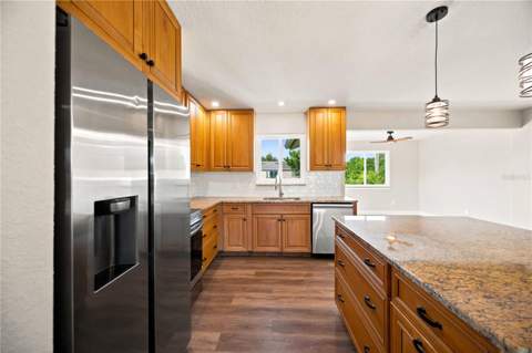 7321 Bolten Lane, Port Charlotte FL - photo 14 of 47