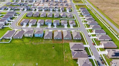 1811 Silverbell Loop, Haines City FL - photo 12 of 14
