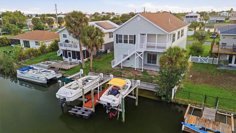 3 bedroom Single Family Residence at 3316 Holly Springs Drive, Hernando Beach, Hernando Beach — photo 3