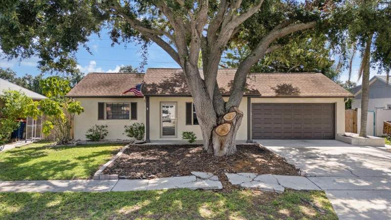 1310 MANDARIN DRIVE home for sale in Holiday Lakes West