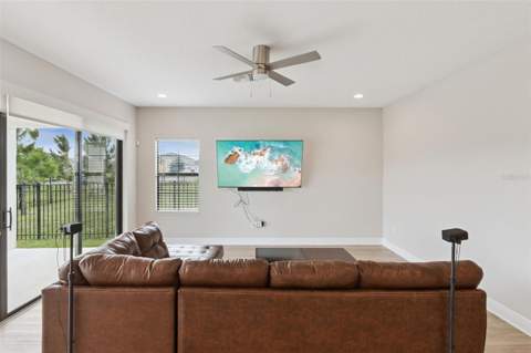 14825 Paddock Pond Avenue, Lithia FL - photo 11 of 59