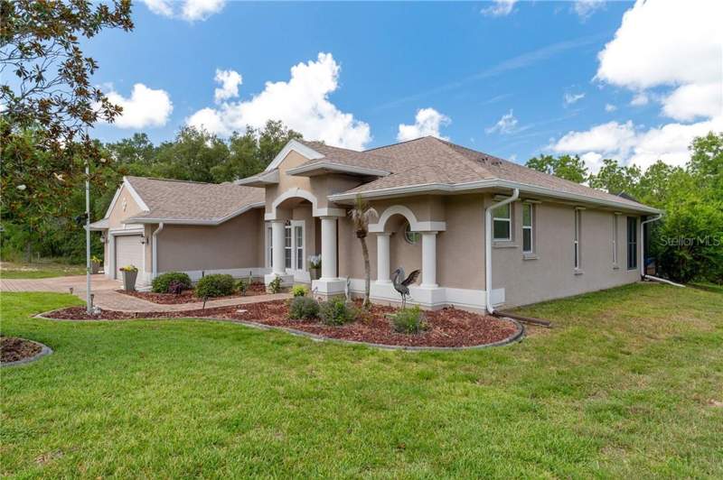 3 bedroom Single Family Residence at 12 Hackberry Drive, Homosassa, Homosassa — photo 3