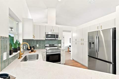 4850 S Salford Boulevard, North Port FL - photo 12 of 37