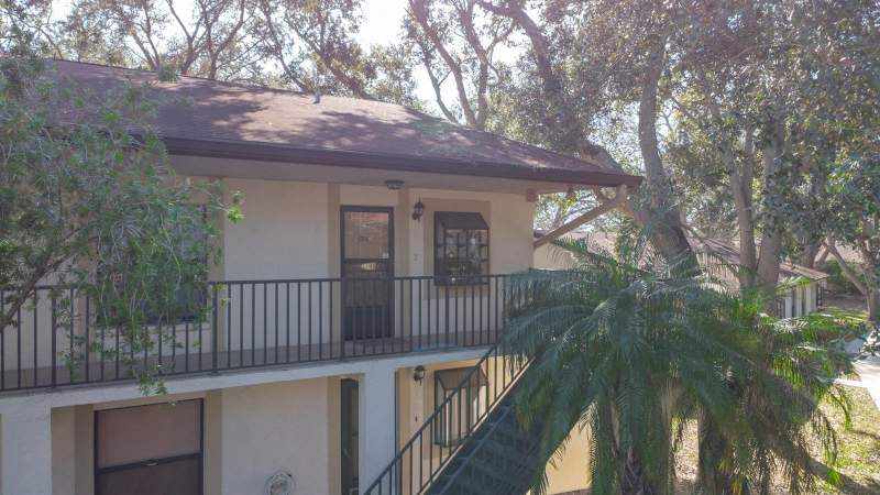 2 bedroom Condominium at 11511 113th Street #13H, Deerwood Gardens IV, Largo — photo 2