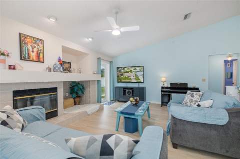 4515 County Breeze Drive, New Port Richey FL - photo 12 of 82