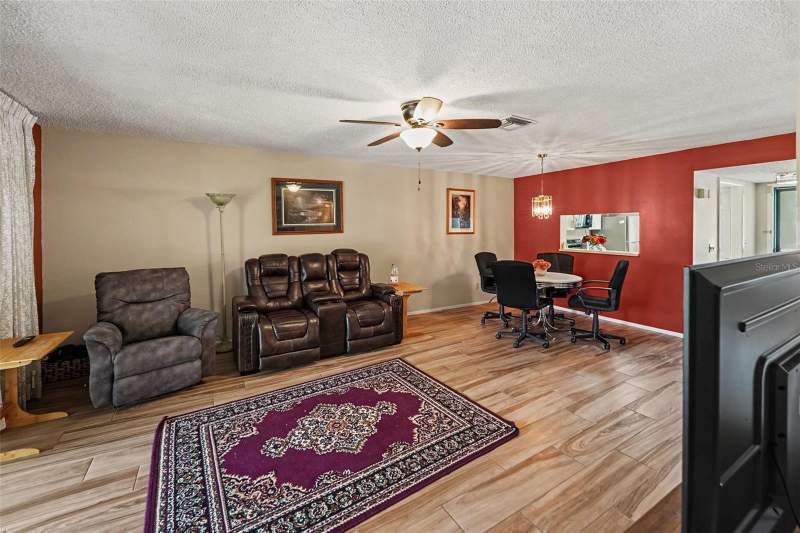 2 bedroom Condominium at 2525 Royal Pines Cir #26H, Village On The Green, Clearwater — photo 5