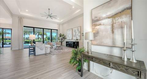 16105 Castle Park Terrace, Lakewood Ranch FL - photo 8 of 91