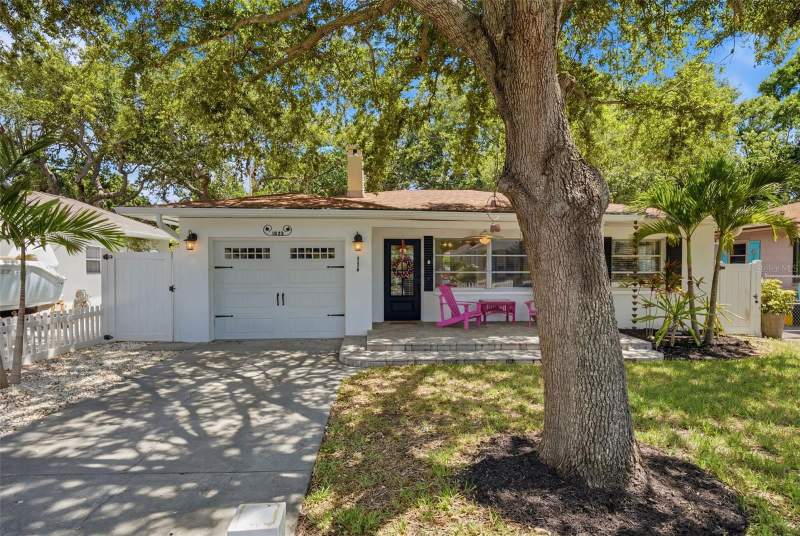 2 bedroom Single Family Residence at 1023 Granada Street, La Jolla Sub, Clearwater — photo 3