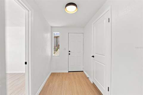 4009 E Powhatan Avenue, Tampa FL - photo 11 of 33