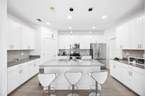 2466 Relaxing Lane, Kissimmee FL - photo 7 of 30