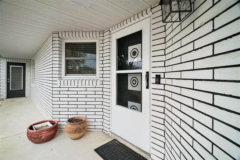 3 bedroom Single Family Residence at 803 N Shore Drive, Leesburg Beverly Shores, Leesburg — photo 4
