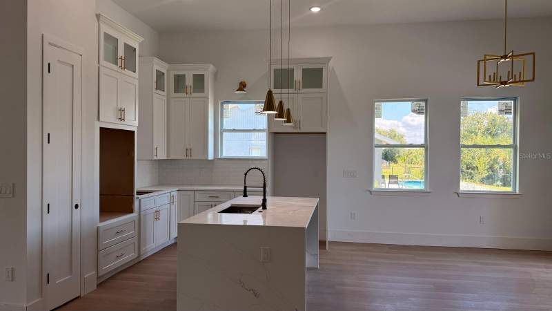 4 bedroom Single Family Residence at 9500 Galaxie Circle, Port Charlotte Sec 071, Port Charlotte — photo 4