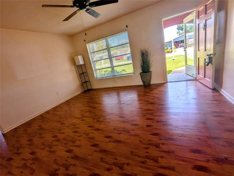 2 bedroom Single Family Residence at 969 6th Avenue, Largo Lake Villas, Largo — photo 3