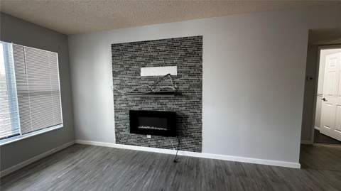2330 Ecuadorian Way #32, Clearwater FL - photo 6 of 6